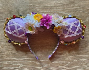 Orejas de ratón con flores inspiradas en la princesa Rapunzel