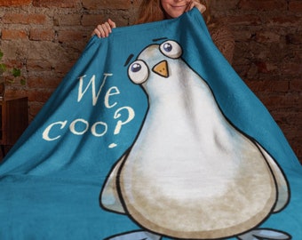 Divertente coperta a forma di piccione – "We Coo?" Coperta accogliente per gli amanti degli uccelli, regalo a tema animale eccentrico