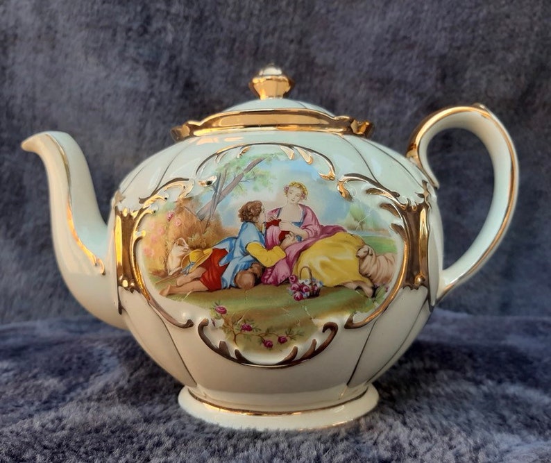 SOLD Sadler Globe Teapot Tea Set Courting Couple Gold Gilt Etsy