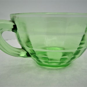 Anchor Hocking Block Design Green Cup Depression Uranium Glass Cup image 3