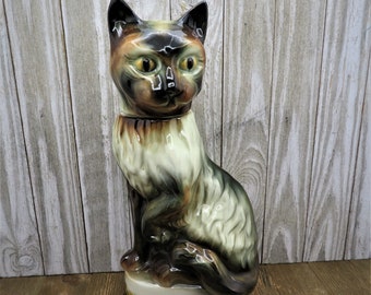 1967 Ceramic Burmese/Siamese Cat Jim Beams Trophy Decanter - Empty