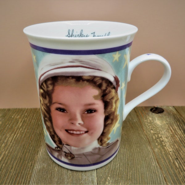 The Danbury Mint Twentieth Century Fox 2003 Shirley Temple Collector Mug "we Willie Winkie" 1937