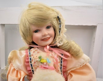 Knowles fine Porcelain Doll "Mary had a little Lamb" from the Mother Goose Collection 1988