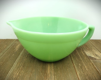 Fire King Jadeite Oven Ware Handled Mixing Bowl Batter Bowl Depression Glass