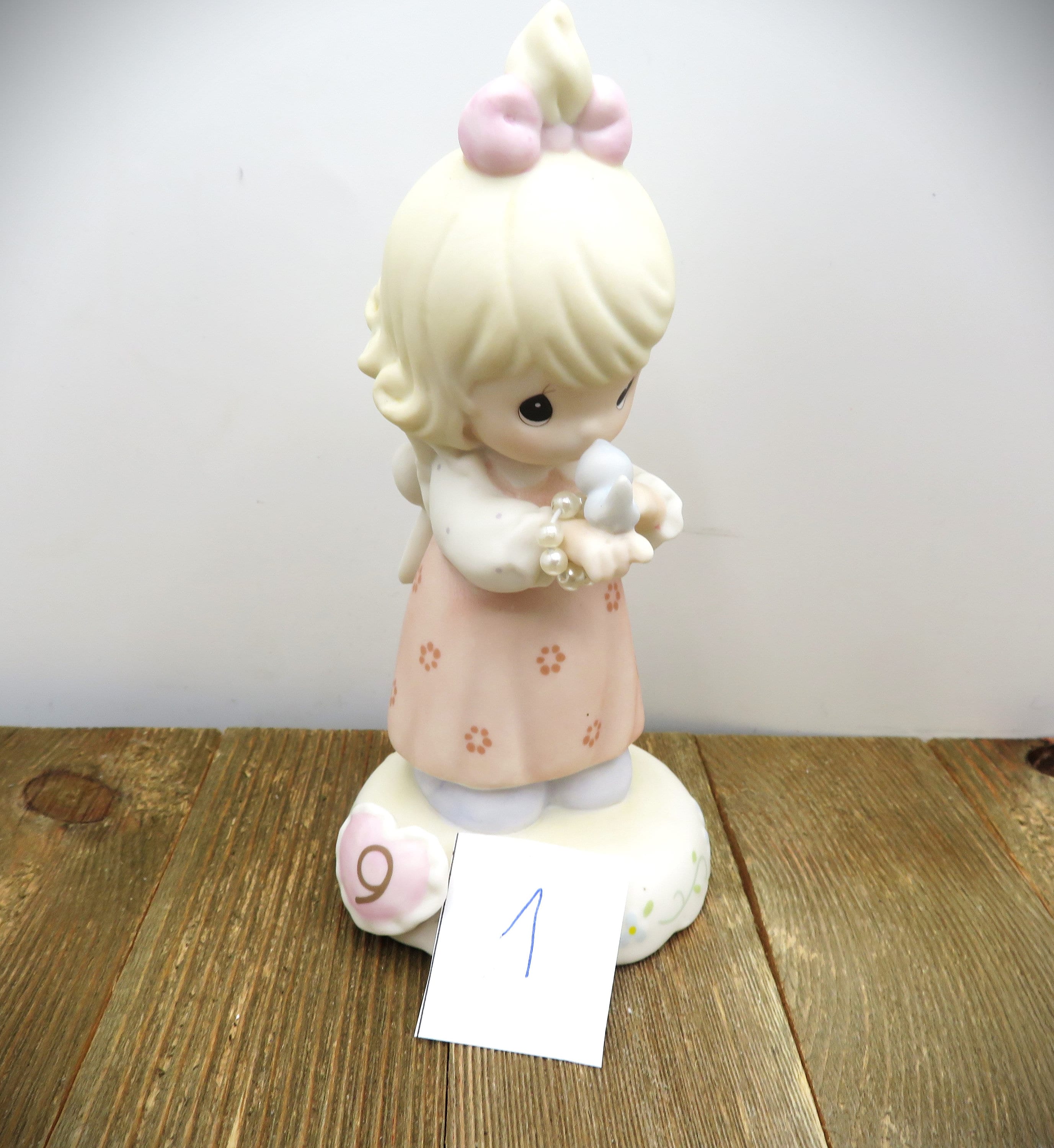 MAX/PRECIOUS CLIP COLLECTION 1995-2002〈… Vintage Precious Moments Figurines: 1995-1997, Three Piece