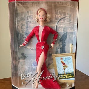 open lace back dress Marilyn Monroe 8Inch x 10Inch Photo Some Like It Hot The Seven Year Itch Gentlemen  Prefer Blondes Lying on Grey Carpet in Red Dress Long Black Gloves kn at  Amazon's Entertainment Collectibles