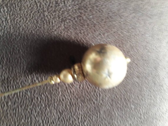Stickpin or hatpin, brass, art nouveau style with… - image 6