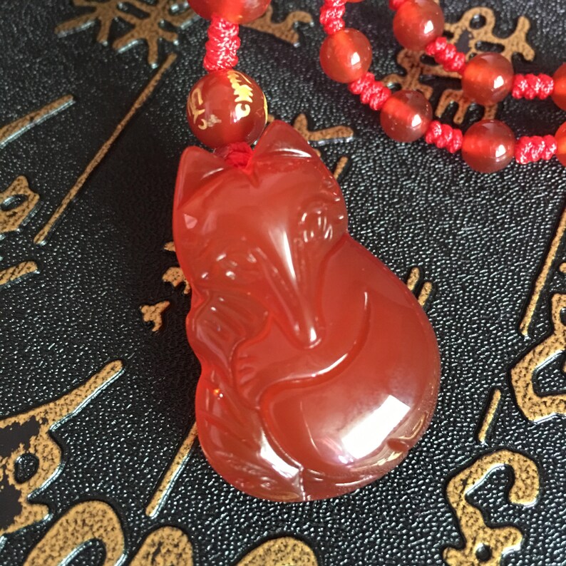 Free shipping AAA grade natural carnelian Fox ward off evil charm health necklace pendant