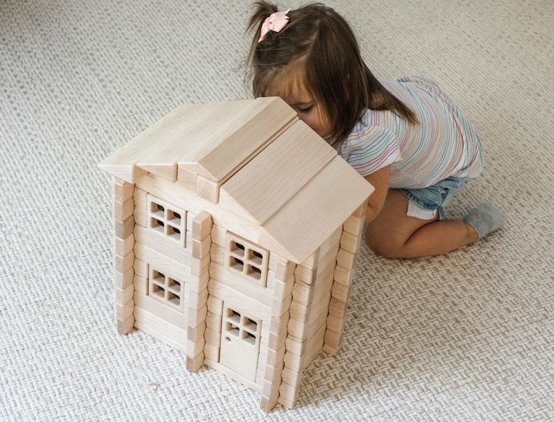 Buildable Dollhouse Interlocking Notch Blocks | Solid Hard Maple 1:12 Scale Premium Natural Play Set by Everwood Friends made in Minnesota bild 10