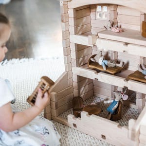 Buildable Dollhouse Interlocking Notch Blocks | Solid Hard Maple 1:12 Scale Premium Natural Play Set by Everwood Friends made in Minnesota bild 15