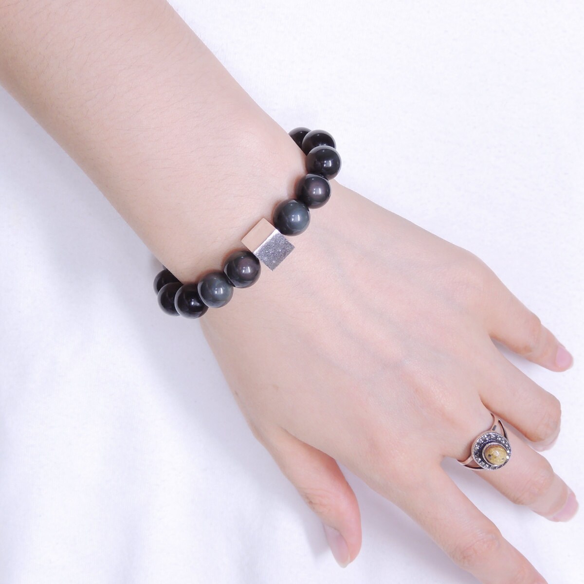 which wrist to wear black obsidian bracelet which wrist to wear black obsidian bracelet