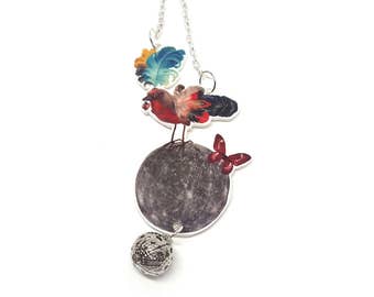 Steampunk Bird necklace, Victorian jewelry, vintage inspired necklace, Whimsical collage jewellery, Steampunk necklace, Moon pendant