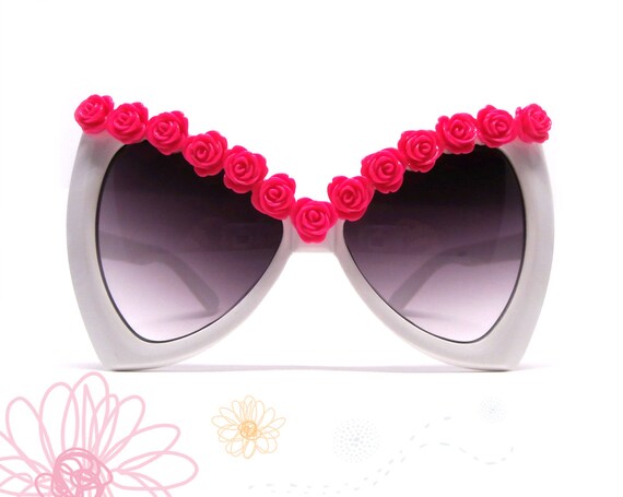 Kitsch Fashion Sunglasses. Sexy Eyewear. Pink Flower  display picture 1