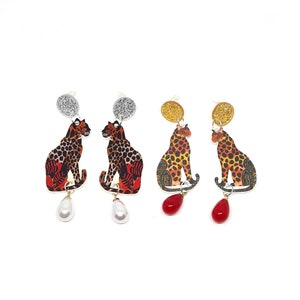 Vintage Whimsical Leopard Animal Earrings, Cheetah Jewelry Earrings, Vintage Jaguar Earrings, Beautiful Feline Leopard Dangle Earrings