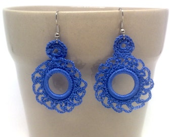 Blue floral crochet earrings. Andalucia flamenco style. Hand knitted jewellery. Unique gift. Acrylic hoop. Gypsy earrings. Textil jewellery