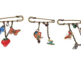 Metal charm brooch, Butterflies brooch, long vintage charms, Whimsical collage jewelry, Colorful antique brooch, Safety pin tea, Large pin