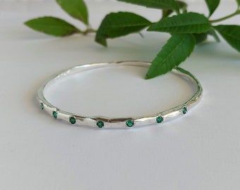 Silver Bangle Bracelet, Green Emerald Bracelet, Organic bangle, Gemstone silver Bracelet, Handmade jewelry, Gift for mom, Handmade Engrave