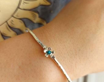 Sterling Silber Türkis Blumen Armreif Armband: Gehämmertes Stapeln Schmuck