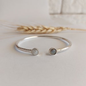 Moonstone Labradorite, Birthstone Bracelet, Silver Bangle Bracelet, Gemstone Cuff Bracelet, Modern Sterling Cuff Bracelet with Stone for Mom