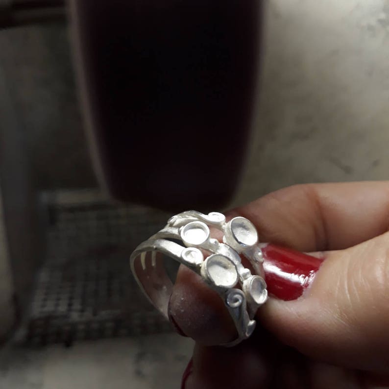 Gemstone ring Garnet ring Red ring Gift Garnet silver ring Stacking Ring January birthstone ring Sterling silver ring Ring for women