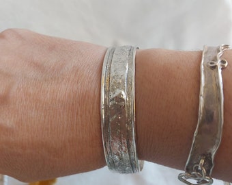 Unique Silver Bangle Bracelet, Handmade Bracelet for Women, Organic Bangle, Textured Jewelry, Anniversary Gift, Artisan Jewelry, wife Gift