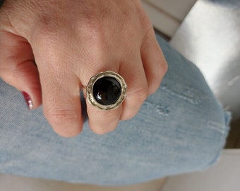 Silver Statement ring, Large Silver Ring, Gemstone Ring, Black Cocktail ring, Flower Ring, Unique Jewelry, Anniversary Gift, Gift for Mom