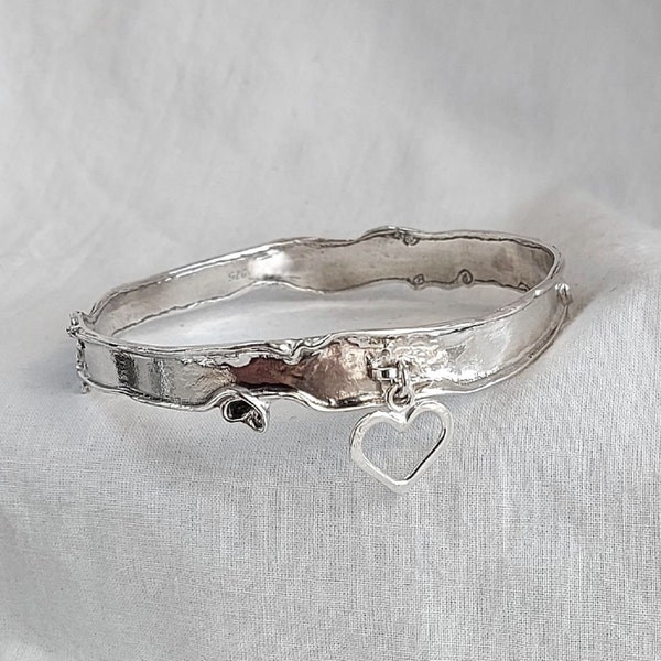 Solid Silver Bracelet, Handmade Wide Engraved Bangle for women, Sterling Silver Bangle, Unique Jewelry, Personalized Cuff Bracelet, Mom gift