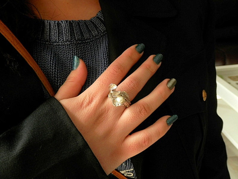 Lily ring Floral ring Cala ring Israeli Jewelry Unique pearl ring Pearl ring Engagement ring Pearl jewelry Sterling pearl ring Gift