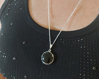 Onyx Necklace in Silver, Unique Handmade Jewelry, Black Onyx Necklace, Modern Stylish Design, Timeless Design, Gif for mom, Women Accessory