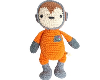 Cleo, the astronaut monkey amigurumi