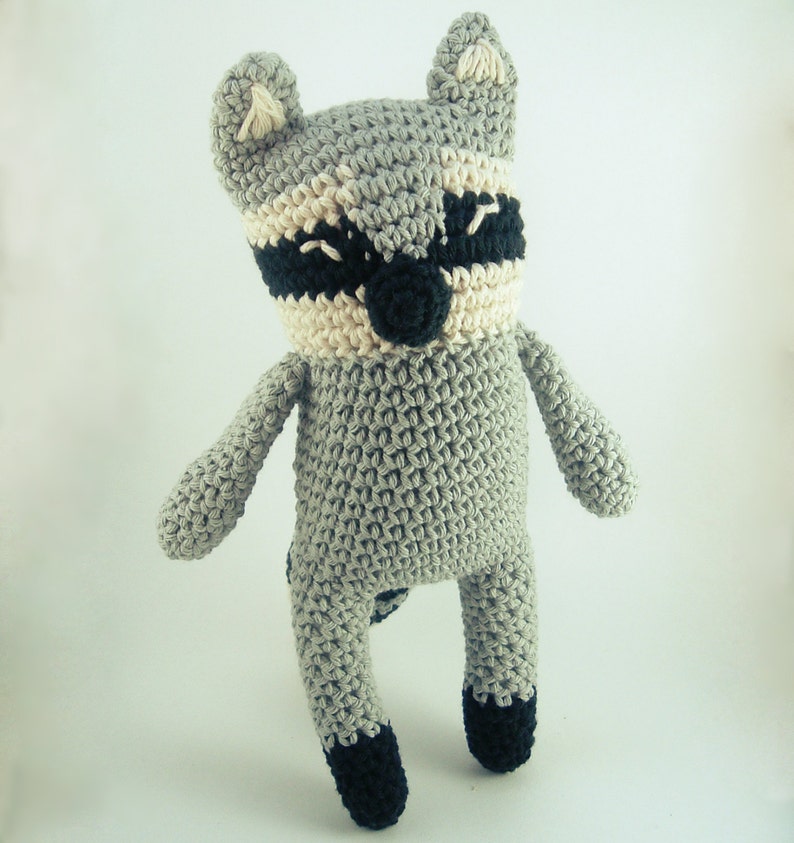 Amigurumi raccoon pattern image 4