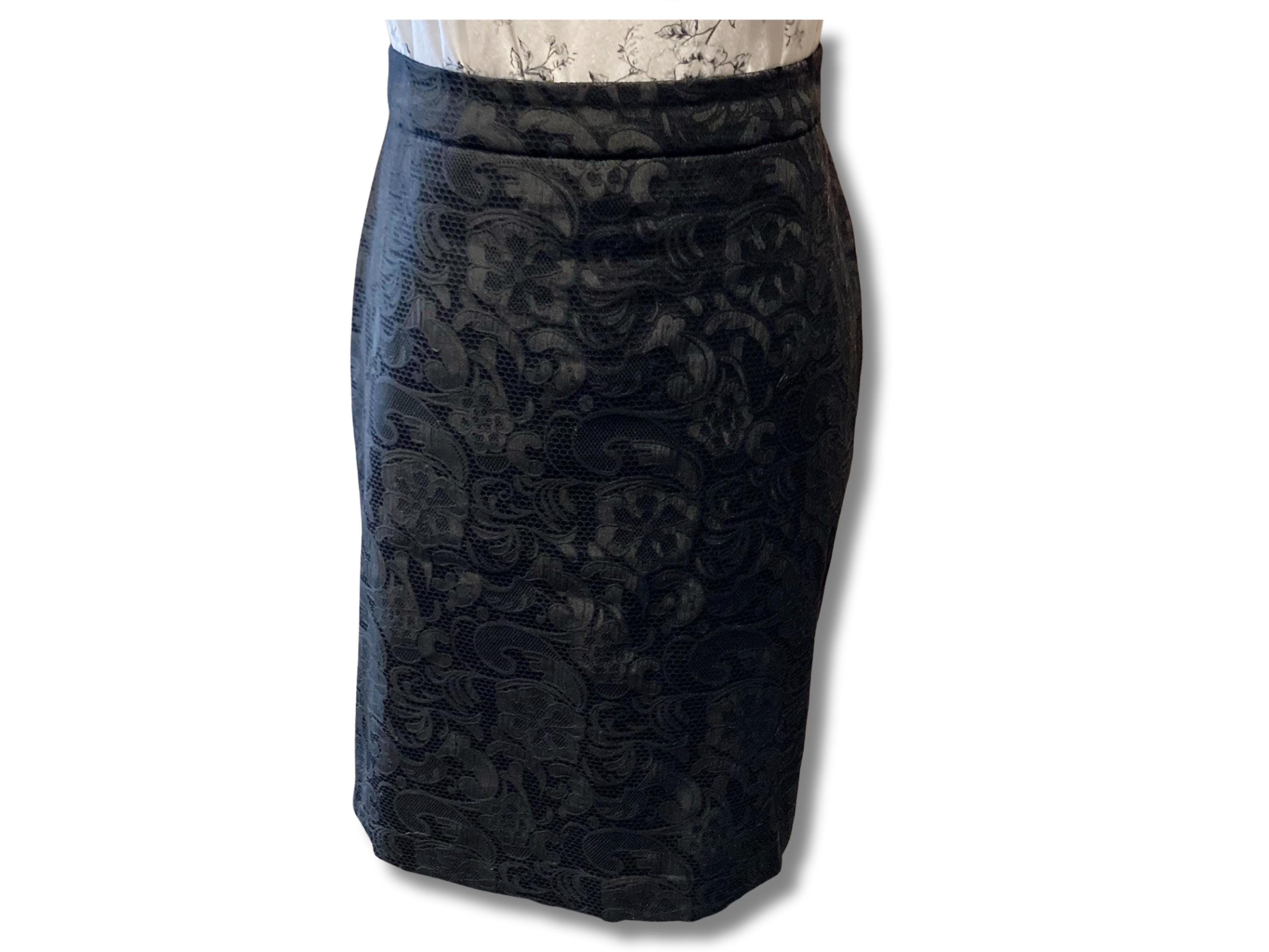 Vintage black textured floral damask lace print pencil skirt ~ Reitmans c. 2000s does 1950s 1960s corporate goth workwear MEDIUM-LARGE LARGE