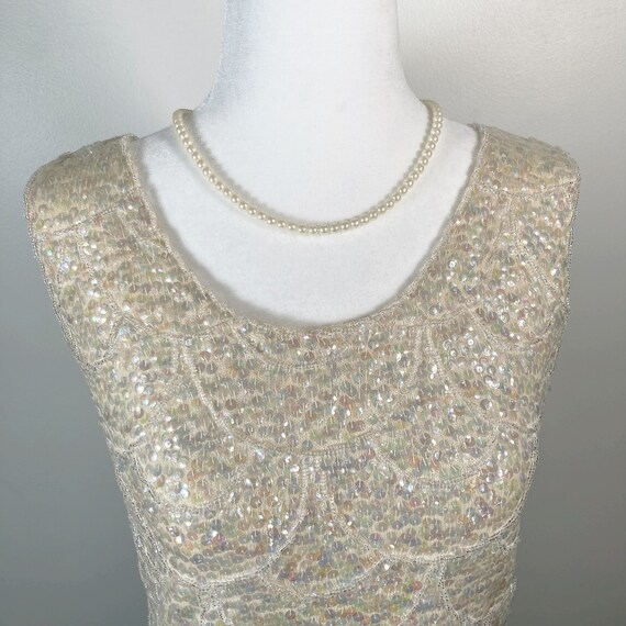 Gorgeous vintage iridescent cream sequins shell t… - image 2