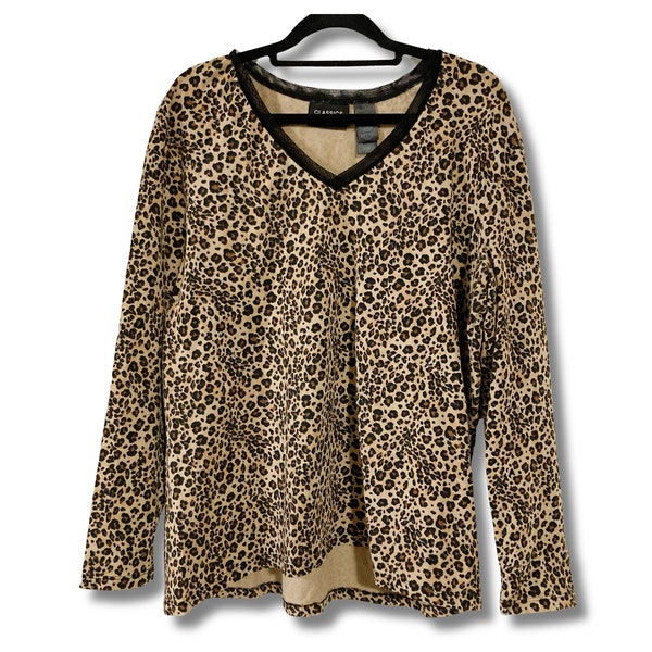 Leopard print long sleeve plus size top ~ Liz Claiborne 1990s 2000s Y2K lightweight stretchy animal pattern long-sleeve v-neck shirt ~ XL 1X