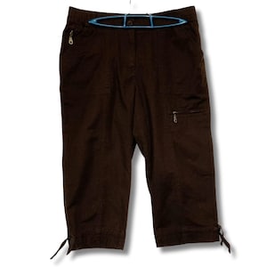 2000s Capri Pants - Etsy - Page 3