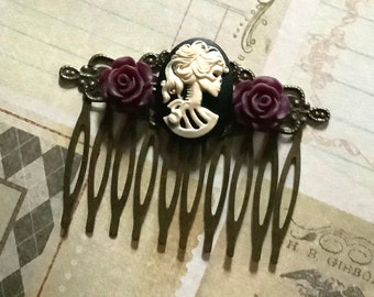 Hair Comb-Off White-She Skull-Burgundy Roses-Brass Comb-Hair Accessory-Decorative Hair Comb