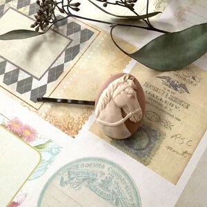 Haar Accessoire-Pferd Liebhaber-Ivory-Sand-Pferd Haar Clip