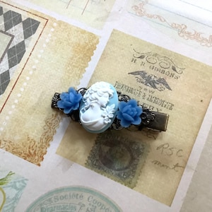 Hair Accessory-Hair Clip- Brass-Roses-Alligator Hair Clip-Cameo