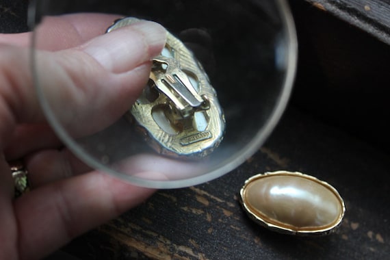 RICHELIEU - Amazing vintage signed pearl earrings… - image 5