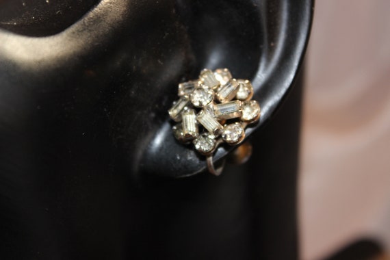 Lovely Rhinestone Screwback Earrings - image 2