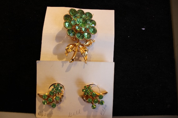 Vintage Green Floral Rhinestone Brooch and Clip o… - image 10
