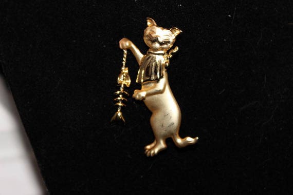 AJC - Adorable gold trembler brooch - Kitty with … - image 6