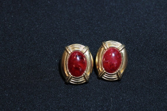 KENNETH J. LANE - Amazing Red & Goldtone Kenneth … - image 1
