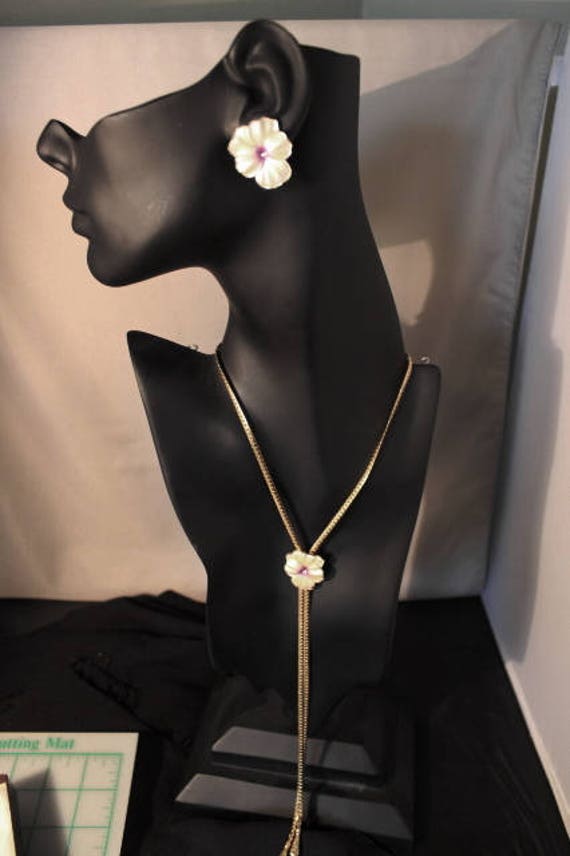 Stunning gold bolo slide necklace with matching c… - image 2
