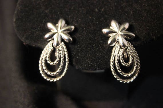 MONET - Silvertone triple loop drop clip earrings… - image 2
