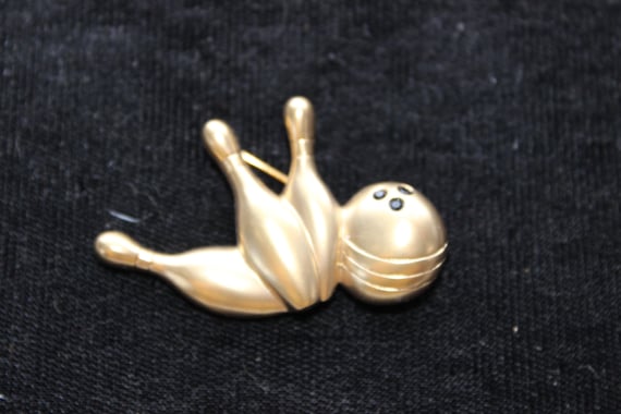 AVON "My Favorite Hobby Pins - bowling"  brooch -… - image 2