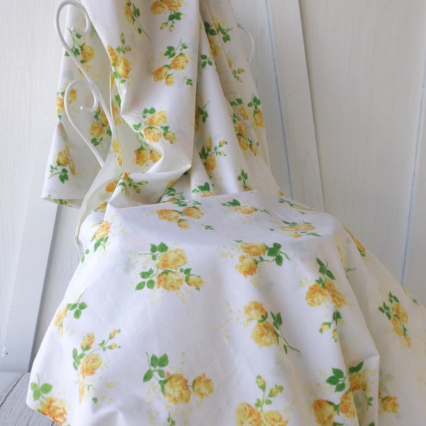 Vintage Bed Sheets /Flat/ Full/Double /Sheet /Dan River / Dantrell/Yellow/ Rose/ Vintage Linen/Floral/ Made In The USA/ AnestasVintageLinens