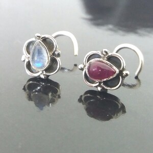 Anello al naso con pietra di luna o rubino, anello al naso, anello al naso in argento, anello al naso indiano, perno al naso, gioielli per il corpo; piercing al naso, gioielli boho, perno al naso tribale