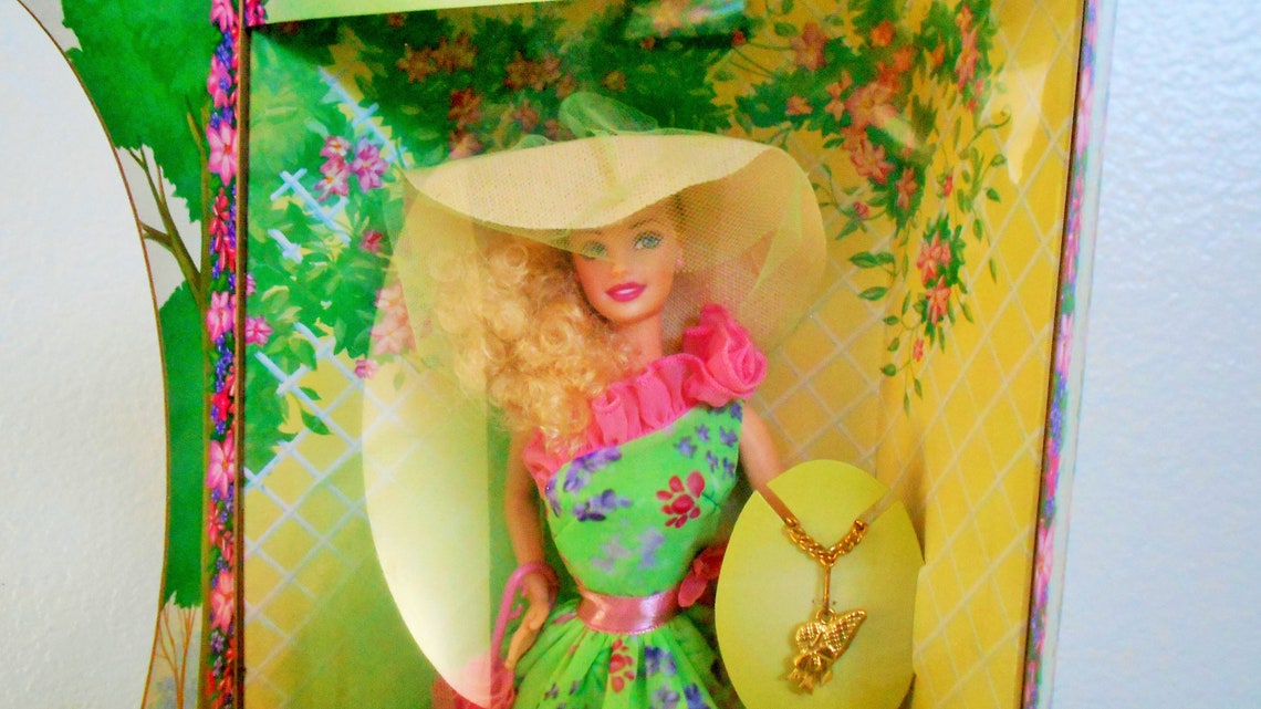 Simplemente encantadora Barbie / Avon Edición Especial / | Etsy