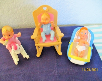 Vintage Fisher Price Doll Furniture 1993 Rocking Chair/1997 Baby Infant Seat With Carry Handle/Nursery Rocking Horse/Mattel 2 Inch Baby/Nice